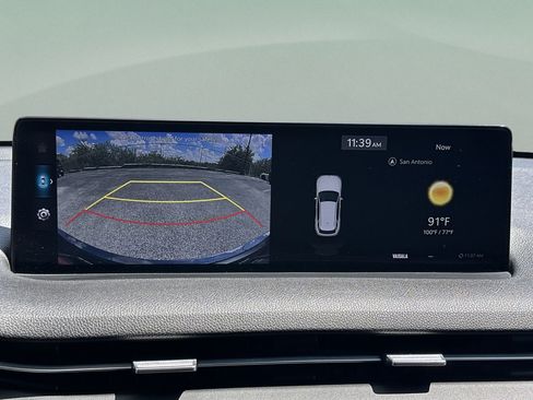 Used 2025 Genesis GV70 2.5T AWD/4WD image 41