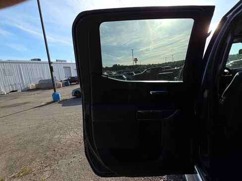 Used 2020 Chevrolet Silverado 1500 LTZ w/ LTZ Premium Package image 14