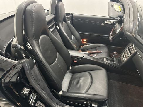 Used 2006 Porsche Boxster RWD image 21