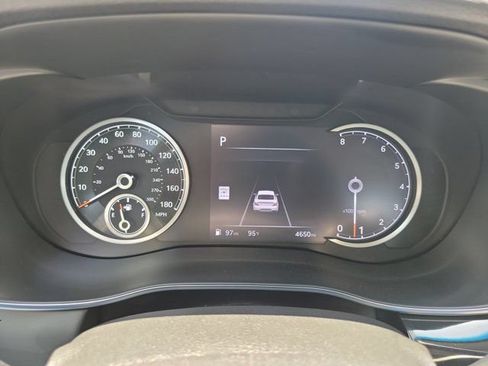 Certified 2026 Genesis G70 2.5T Prestige RWD image 25
