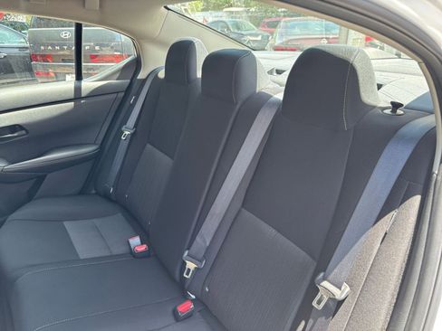 Used 2025 Nissan Sentra SV FWD image 36