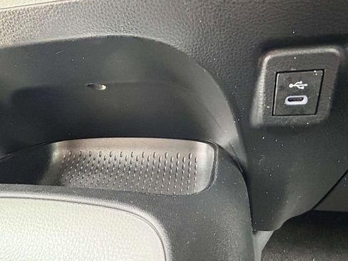 Used 2023 Toyota Corolla SE FWD image 19