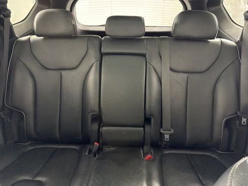 Used 2022 Hyundai Santa Fe Limited image 32