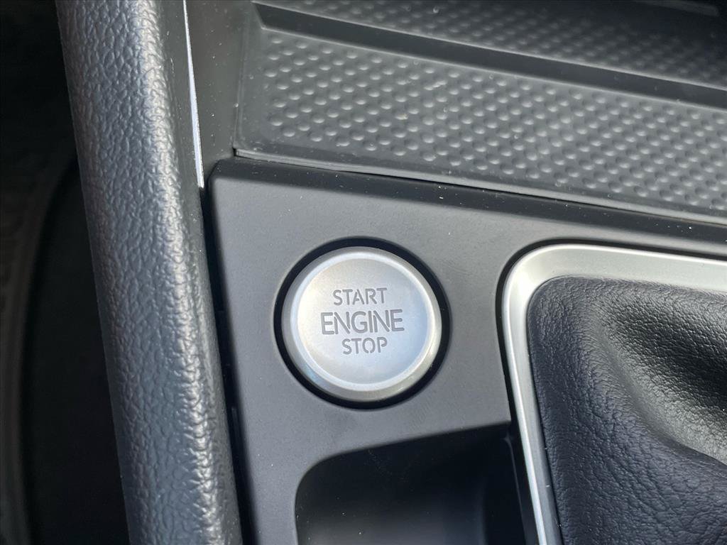 New 2026 Volkswagen Jetta SEL FWD image 11