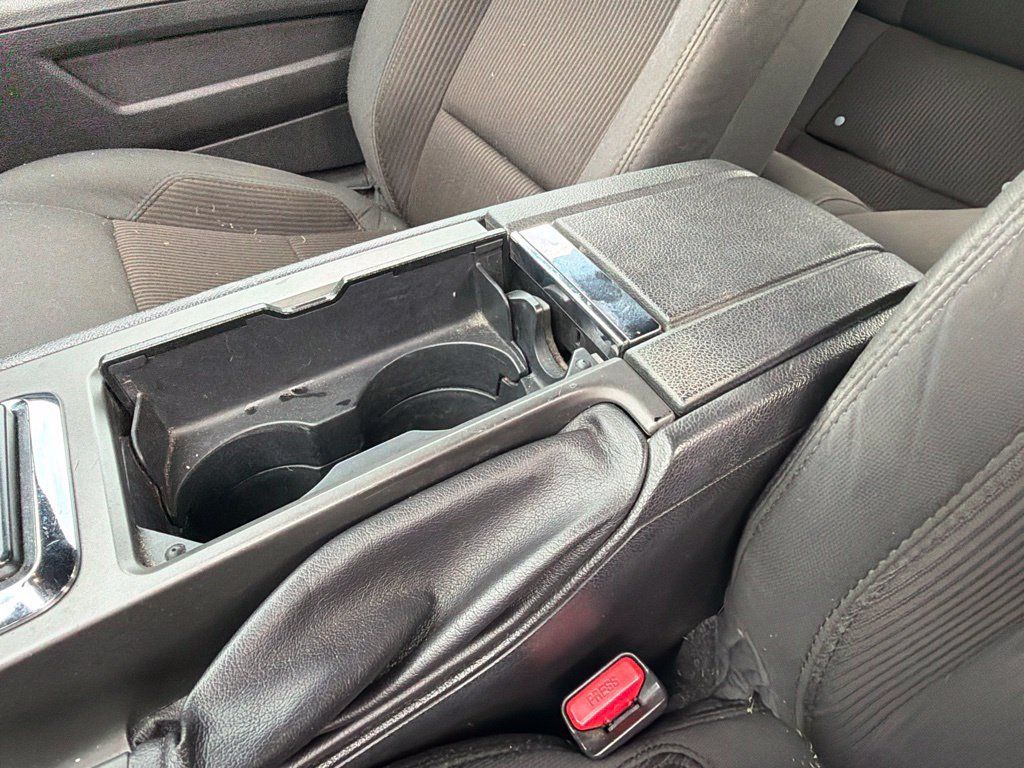 Used 2014 Ford Mustang Convertible RWD image 20
