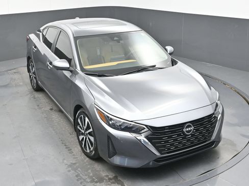 Certified 2024 Nissan Sentra SV w/ SV Premium Package FWD image 30