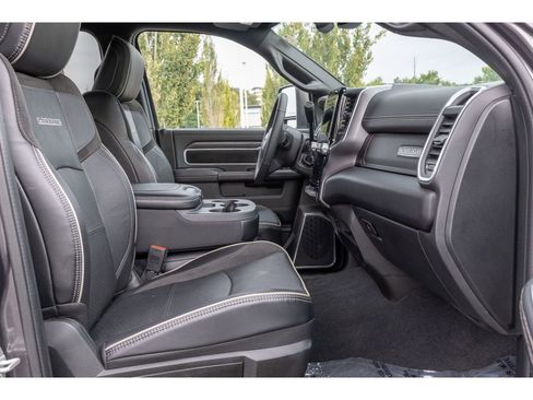 Used 2023 RAM 2500 Laramie image 11