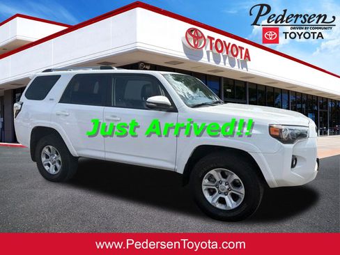 Used 2023 Toyota 4Runner SR5 Premium w/ Moonroof Package AWD/4WD image 1