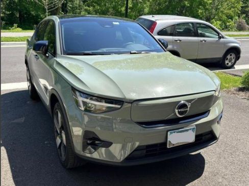 Used 2023 Volvo C40 P8 Recharge Ultimate AWD/4WD image 6