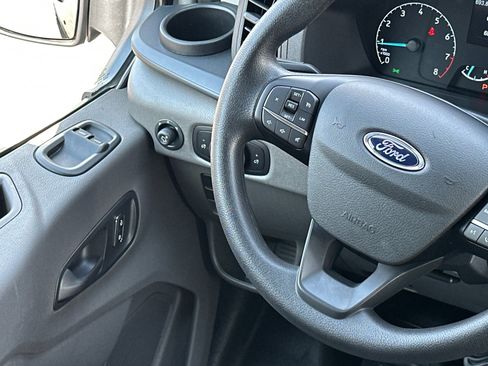 Used 2025 Ford Transit 350 XL image 23