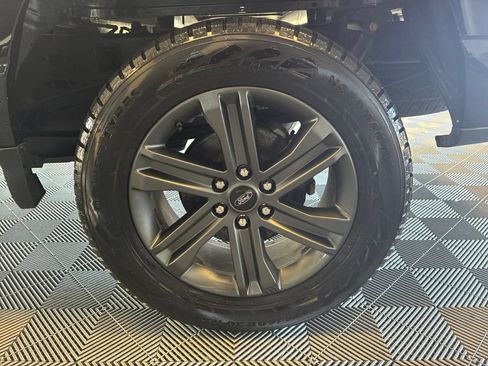 Used 2023 Ford F150 Lariat w/ Equipment Group 502A High AWD/4WD image 9