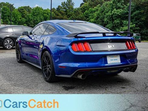 Used 2017 Ford Mustang GT Premium RWD image 13