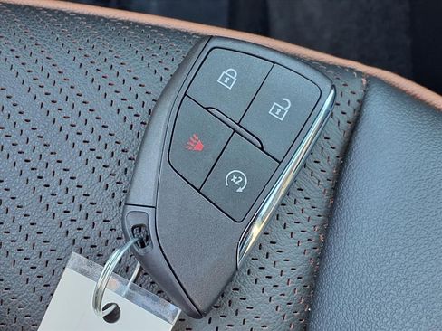 Used 2026 GMC Canyon AT4 w/ AT4 Premium Package image 16