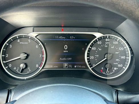 Used 2024 Nissan Sentra SV image 15