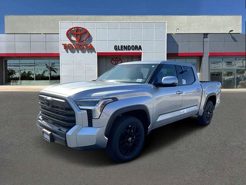 New 2026 Toyota Tundra SR5 image 7
