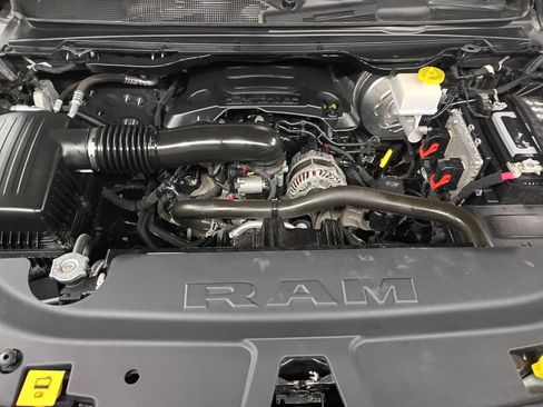 Used 2021 RAM 1500 Big Horn image 10