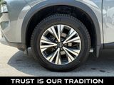Used 2022 Nissan Rogue SV image 4