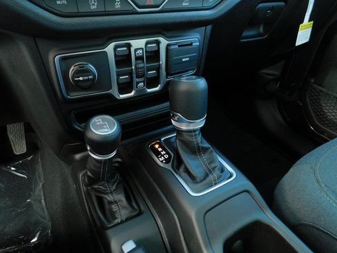 New 2026 Jeep Wrangler Unlimited Sport AWD/4WD image 17