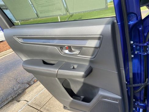 Used 2024 Honda CR-V Sport image 50