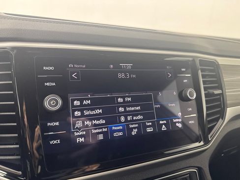 Used 2023 Volkswagen Atlas SEL AWD/4WD image 23