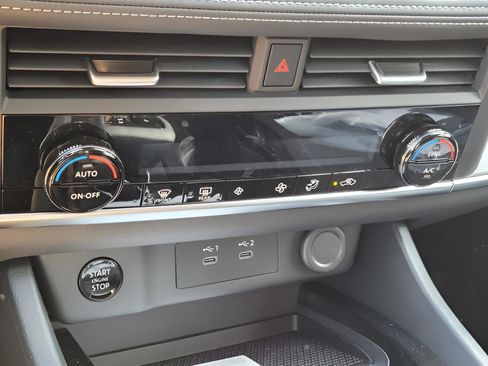 New 2026 Nissan Rogue SV image 12