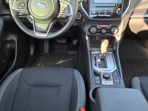 Used 2023 Subaru Forester Premium image 34