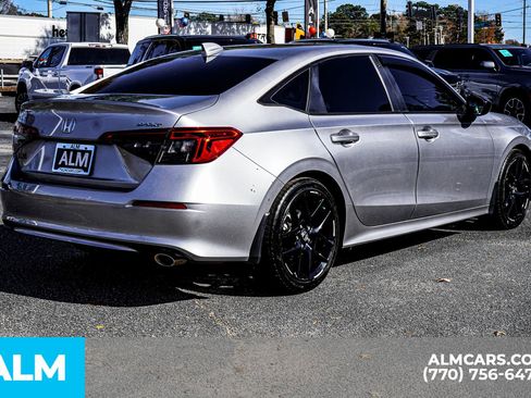 Used 2023 Honda Civic Sport image 7