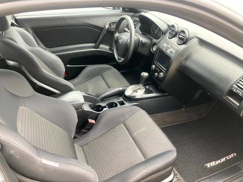 Used 2008 Hyundai Tiburon GS image 10