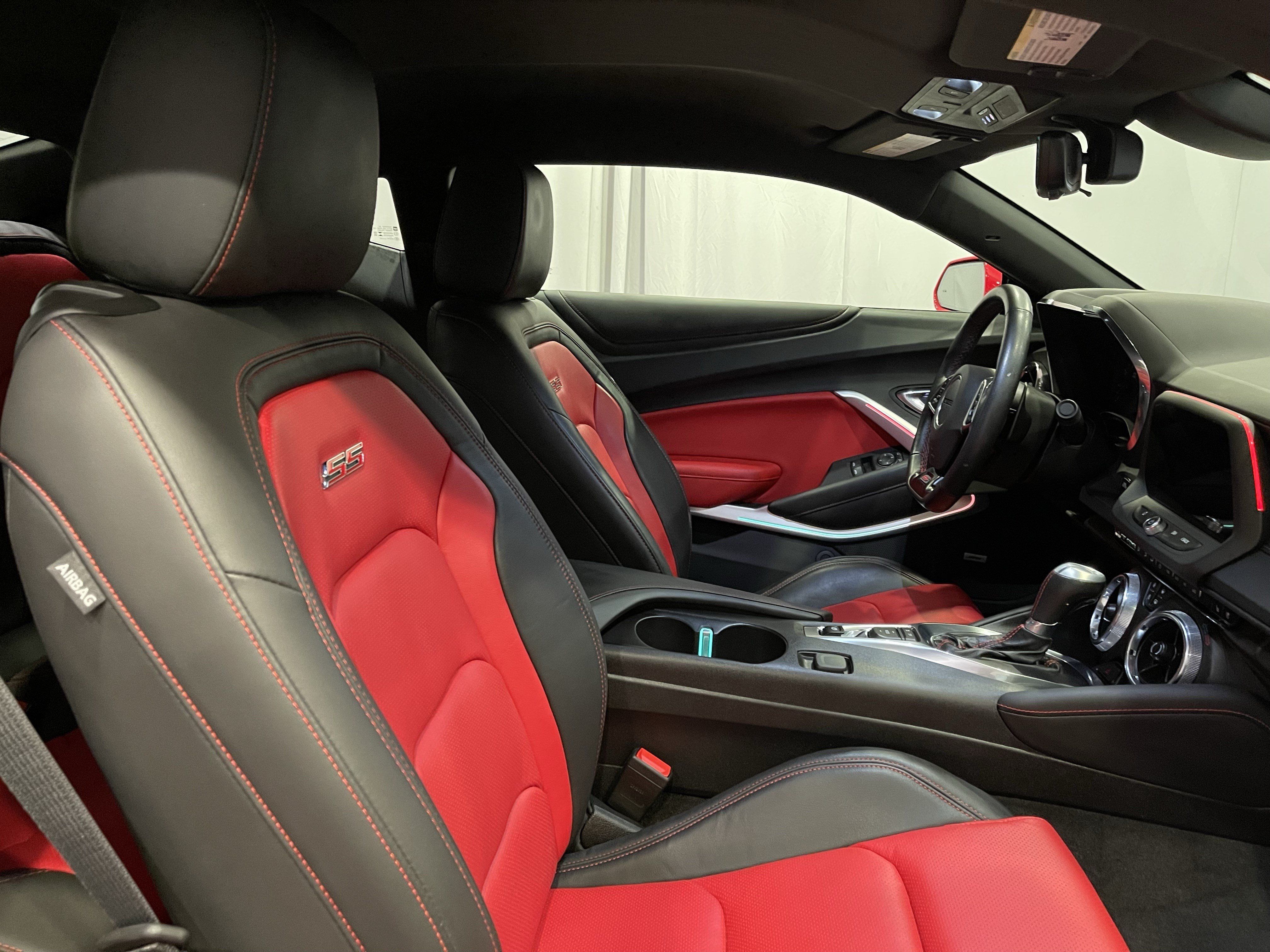 Used 2023 Chevrolet Camaro SS RWD image 15