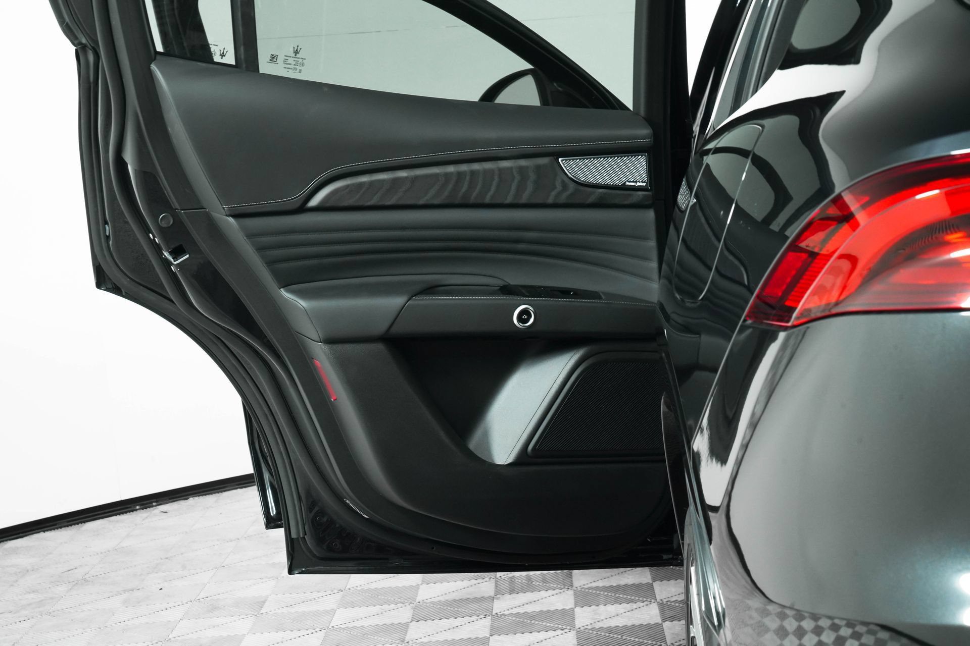 Used 2025 Maserati Grecale GT AWD/4WD image 20