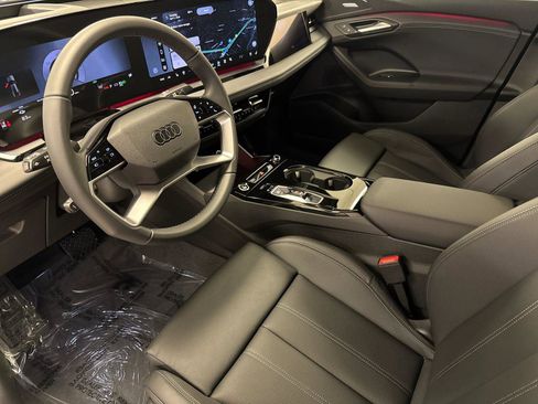 New 2027 Audi Q6 e-tron Premium Plus image 9