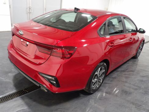 Used 2021 Kia Forte LXS image 4