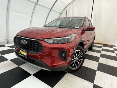New 2025 Ford Escape SE