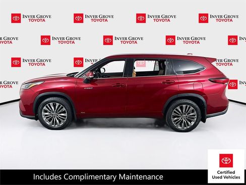 Certified 2020 Toyota Highlander Platinum AWD/4WD image 8