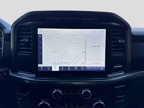 Certified 2022 Ford F150 XLT w/ Equipment Group 302A High image 30