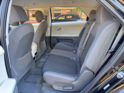 Used 2022 Hyundai Ioniq 5 SE image 35