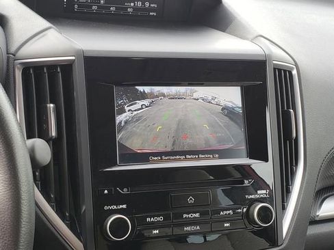 Certified 2023 Subaru Forester Premium image 18