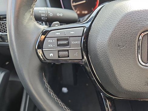 Certified 2025 Honda Civic Sport image 21