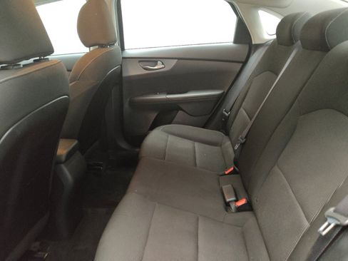 Used 2020 Kia Forte LXS image 18