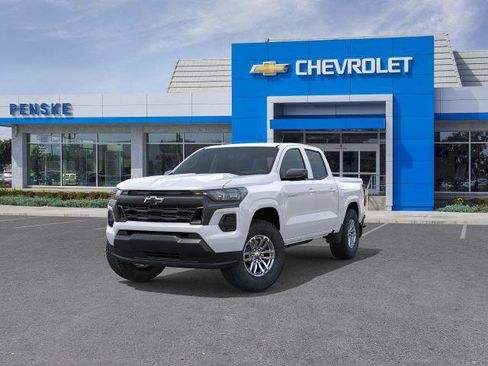 New 2026 Chevrolet Colorado LT image 8