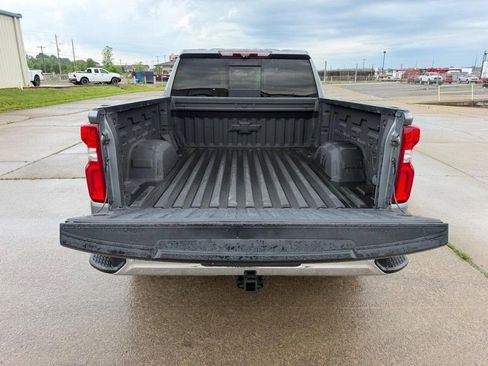 Used 2020 Chevrolet Silverado 1500 LTZ w/ LTZ Premium Package AWD/4WD image 5