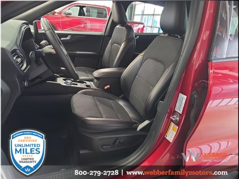 Used 2024 Ford Escape ST-Line w/ Tech Pack #1 AWD/4WD image 10