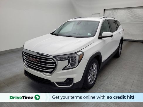 Used 2023 GMC Terrain SLT image 1