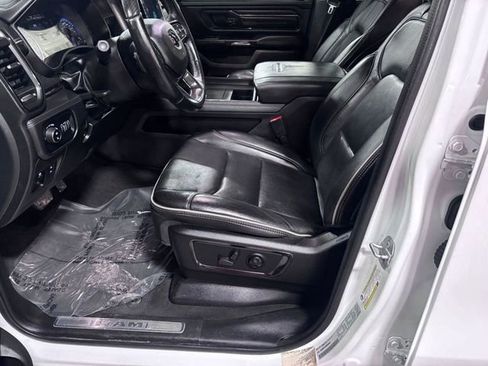 Used 2022 RAM 1500 Limited w/ Off-Road Group image 10
