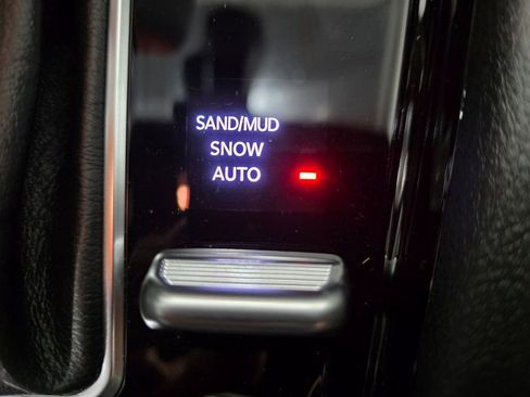 New 2026 Jeep Compass Latitude AWD/4WD image 38