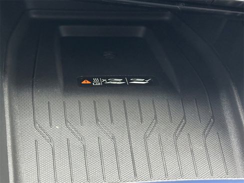 New 2026 Chevrolet Equinox EV LT image 28