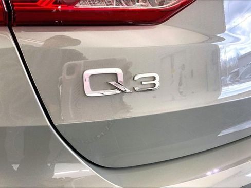 Certified 2023 Audi Q3 2.0T Premium w/ Convenience Package image 8