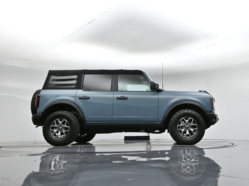 Used 2021 Ford Bronco Badlands image 54