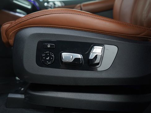 Used 2023 BMW X5 M50i w/ Executive Package image 25