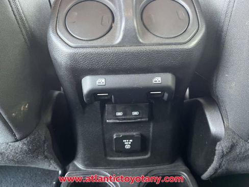 Used 2021 Jeep Wrangler Unlimited Sahara w/ Safety Group image 15